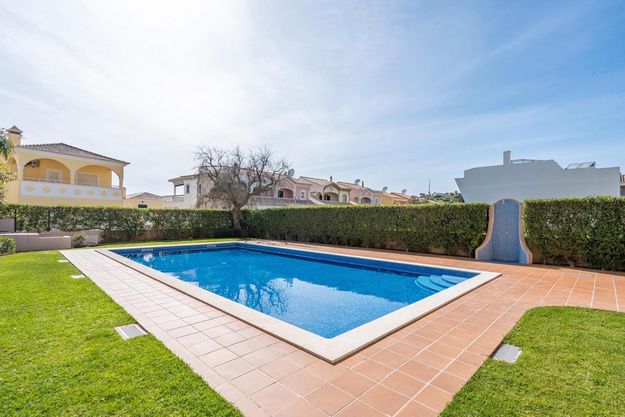 Apt Brightness Comfort In Burgau Bagian luar foto