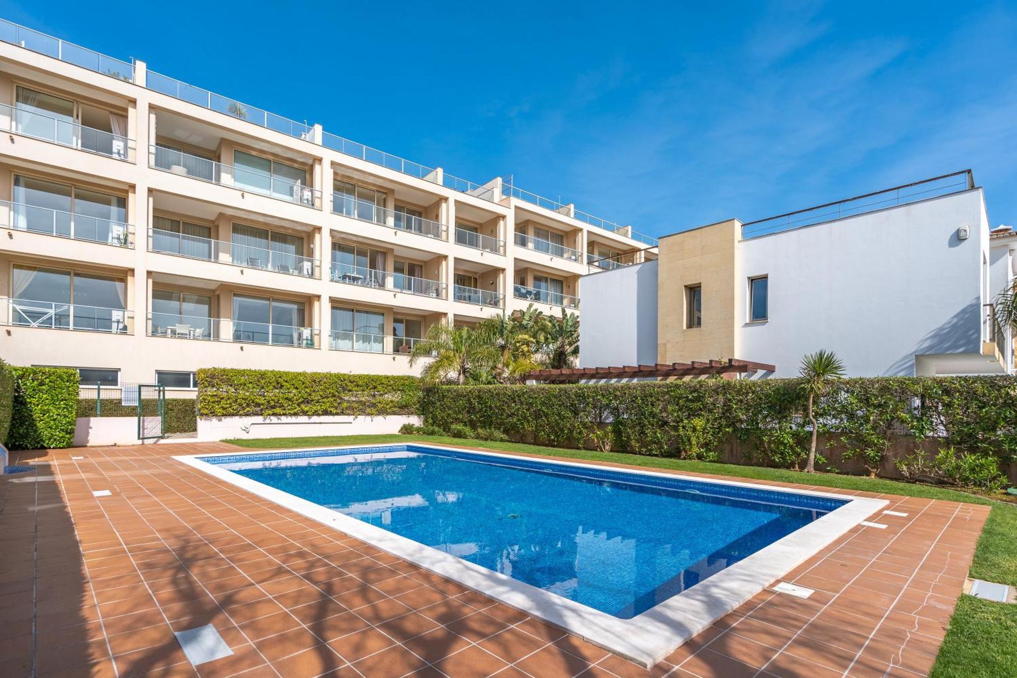 Apt Brightness Comfort In Burgau Bagian luar foto